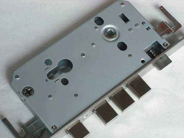 金牛24小时上门开锁公司