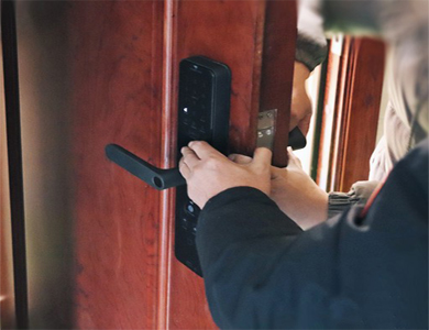 金牛24小时上门开锁公司